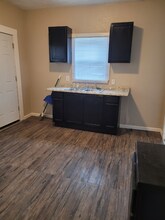 1328 Indiana Ave in Toledo, OH - Foto de edificio - Building Photo