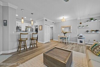 5683 Star Rush Dr in Melbourne, FL - Foto de edificio - Building Photo