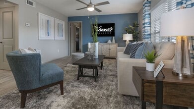 Sands Orlando in Orlando, FL - Foto de edificio - Building Photo