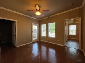 3032 Beauford St in Robinson, TX - Foto de edificio - Building Photo