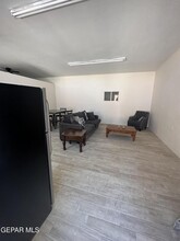 4640 La Luz Ave in El Paso, TX - Building Photo - Building Photo