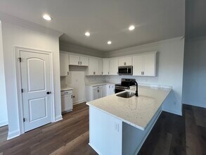 109 Nandina Dr in Scott, LA - Building Photo - Building Photo