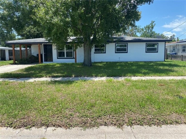 4730 W Wisconsin Ave in Tampa, FL - Building Photo - Building Photo