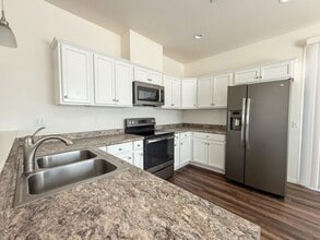6597 Sherman Hoyt Ave in Twentynine Palms, CA - Building Photo - Building Photo
