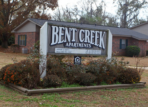 Bent Creek Apartments in Clanton, AL - Building Photo - Building Photo