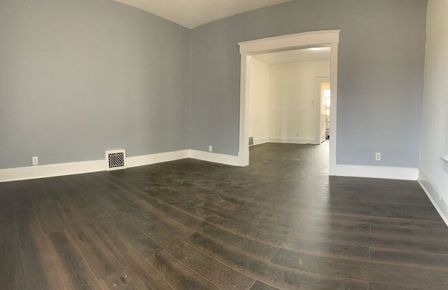 203 W Park St in Urbana, IL - Building Photo - Building Photo