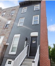 1618 E Chase St in Baltimore, MD - Foto de edificio - Building Photo