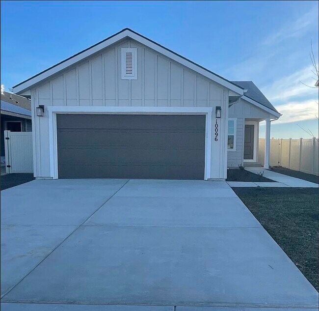 property at 10096 Longtail Dr