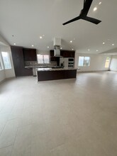 2016 N Nutmeg St in Escondido, CA - Building Photo - Building Photo