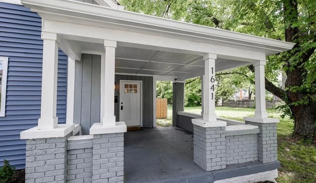 property at 1641 Carrollton Ave