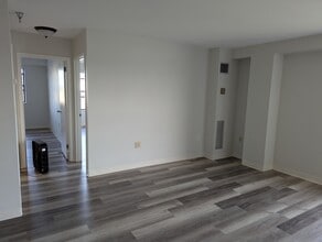 750 Davol St, Unit 211 in Fall River, MA - Building Photo - Building Photo
