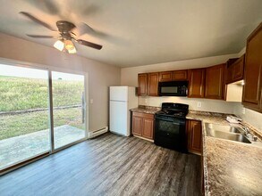 1154 Darby St in Colorado Springs, CO - Building Photo - Building Photo