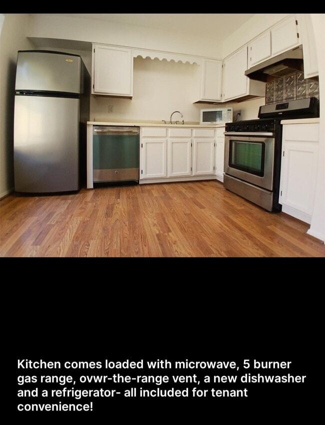 1126 E Brompton Dr in Pearland, TX - Building Photo - Building Photo