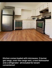 1126 E Brompton Dr in Pearland, TX - Building Photo - Building Photo