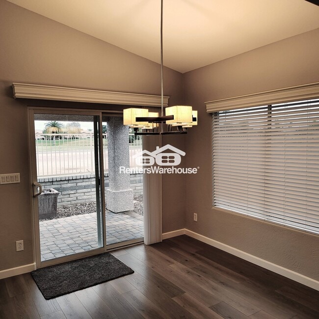 1739 N Sinova, Unit 401 in Mesa, AZ - Building Photo - Building Photo