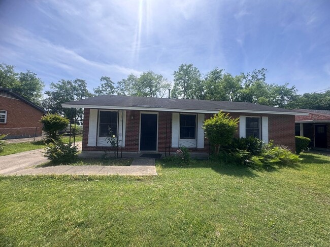 property at 5154 Greensboro Dr