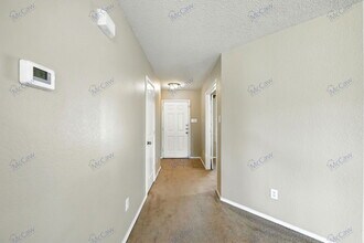 8821 Moon Rise Ct in Fort Worth, TX - Building Photo - Building Photo