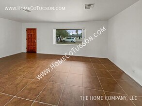 4308 E Whitman St-Unit -MAIN HOUSE in Tucson, AZ - Building Photo - Building Photo