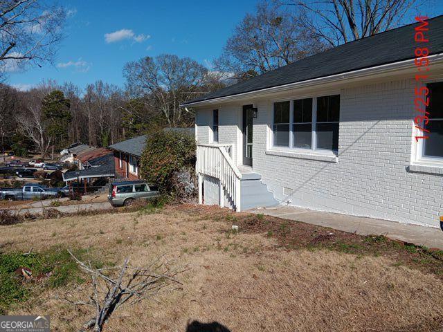 property at 2724 Larkspur Dr SE