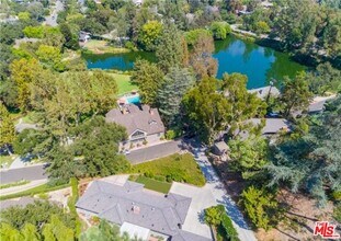 1290 Clubhouse Dr in Pasadena, CA - Building Photo - Building Photo