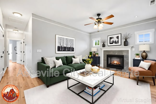 property at 102 Estelle Park Dr