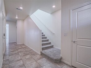 4441 Ginger Hls Ave in Las Vegas, NV - Building Photo - Building Photo