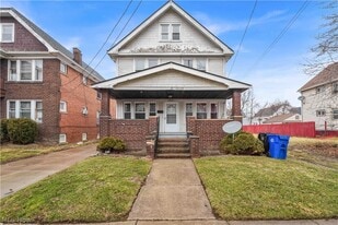 16119 Parkgrove Ave in Cleveland, OH - Building Photo