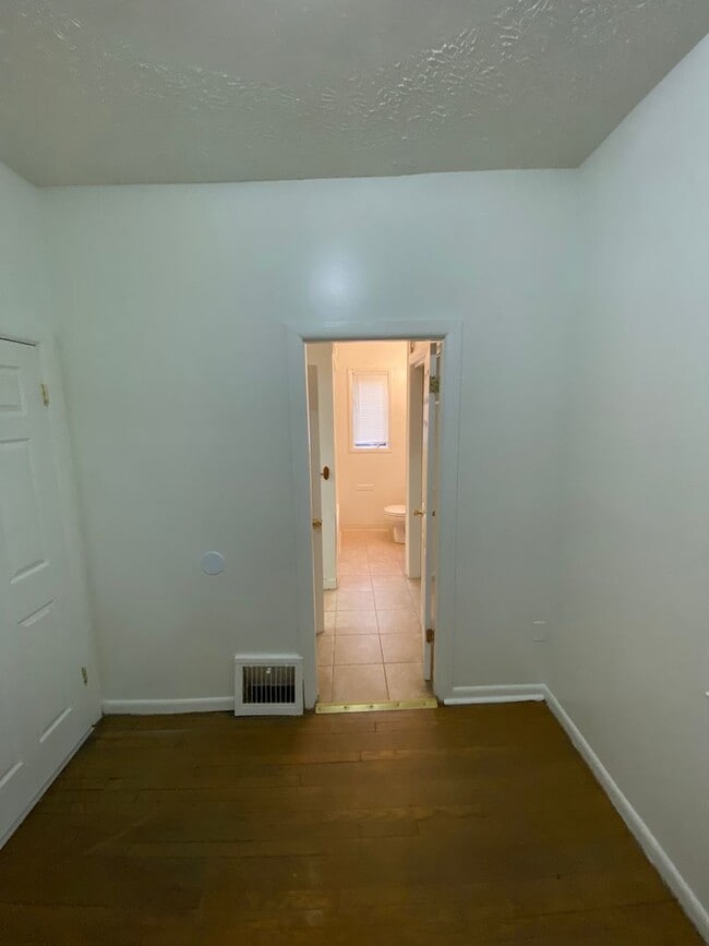 53 E Emerling Ave in Akron, OH - Building Photo - Building Photo