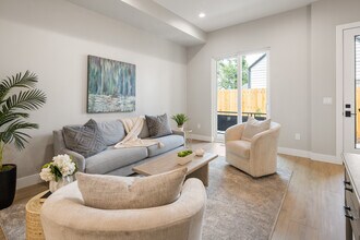 2025 W 48th Ave in Denver, CO - Building Photo - Building Photo