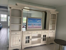 4050 Ainslie Dr in Boca Raton, FL - Building Photo