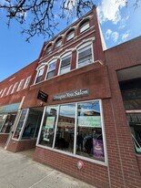 216 Central St in Lowell, MA - Building Photo
