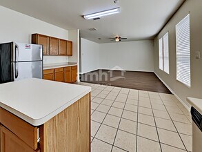 226 Prato Brezza in San Antonio, TX - Building Photo - Building Photo