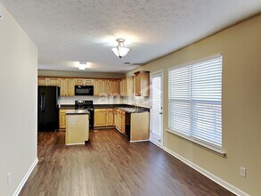 2385 Braelin Loop in Mcdonough, GA - Building Photo - Building Photo