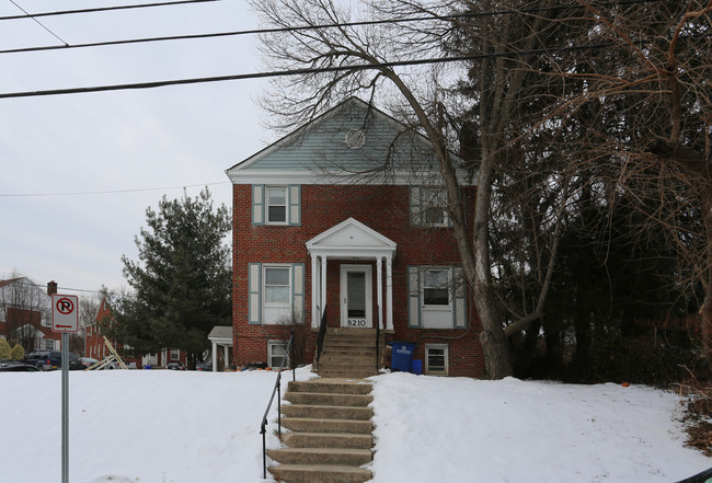 8210 Greenwood Ave in Takoma Park, MD - Building Photo - Building Photo