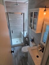 474 Dayton St, Unit Apt #2 in Cincinnati, OH - Building Photo - Building Photo