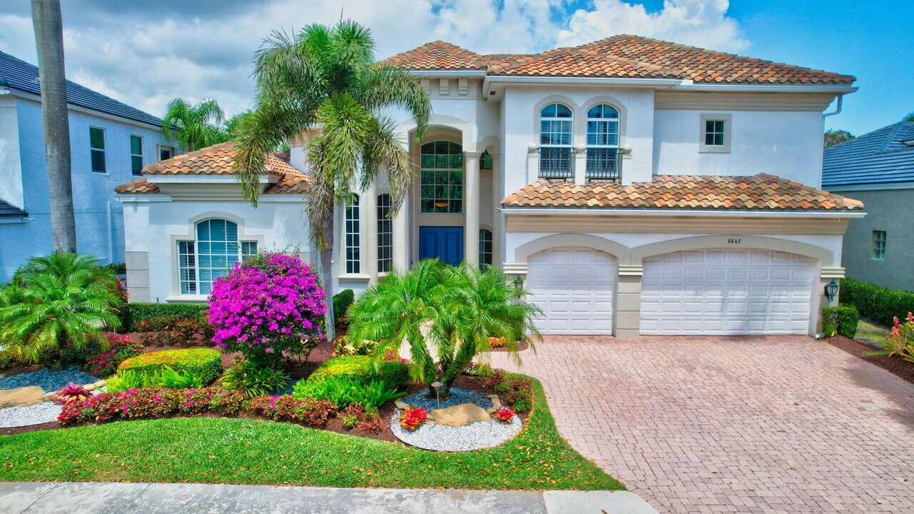 6645 Grande Orchid Way in Delray Beach, FL - Building Photo