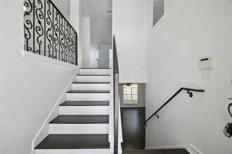 5 Muirfield Greens Cove in Lakeway, TX - Building Photo - Building Photo