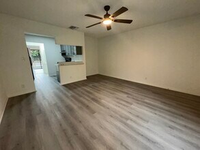 4120 Maine St in Lake Worth Beach, FL - Building Photo - Building Photo