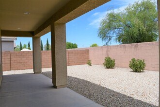 34521 N Gurnsey Trail in San Tan Valley, AZ - Building Photo - Building Photo