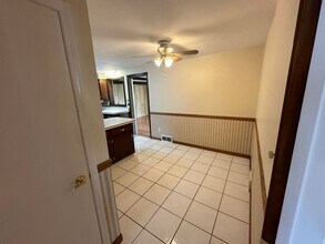 4533 Woodhill Dr in Homestead, PA - Building Photo - Building Photo