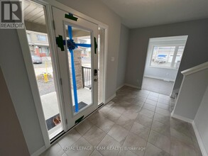 713 Quilter Row in Ottawa, ON - Building Photo - Building Photo