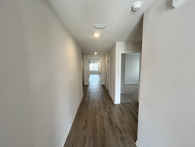 1101 Valor Walk in Crestview, FL - Building Photo - Building Photo