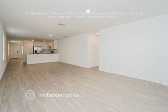 10234 Devon Wheel St in San Antonio, TX - Foto de edificio - Building Photo