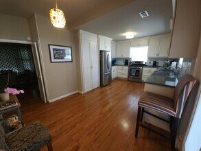 493 Fritz Ct in Fayetteville, AR - Building Photo - Building Photo