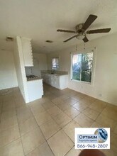 630 S Olive Ave in Rialto, CA - Building Photo - Building Photo