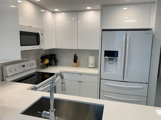 property at 185 SE 14th Terrace