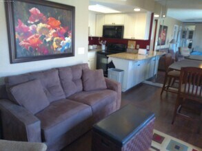 1989 Mesquite Ave in Lake Havasu City, AZ - Building Photo - Building Photo