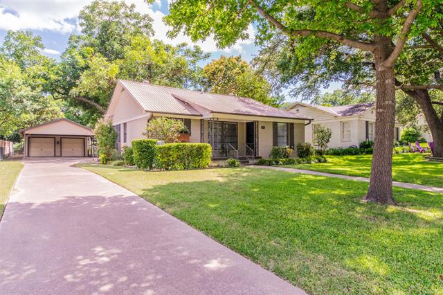 3429 Hilltop Rd in Fort Worth, TX - Building Photo