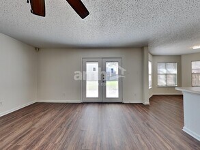 5220 Dillon Cir in Haltom City, TX - Building Photo - Building Photo