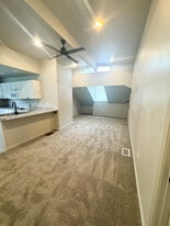 202 W Madison Ave in Fairfield, IA - Building Photo